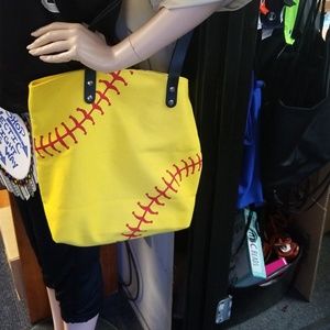 Softball purse⚾️⚾️⚾️⚾️Nwot